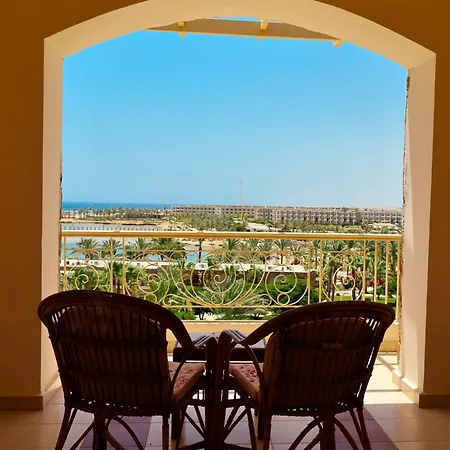 Brayka Bay Reef Resort-3