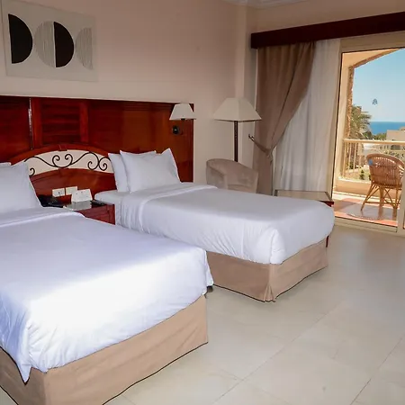 Brayka Bay Reef Resort-3