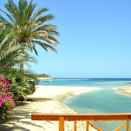 Brayka Bay Reef Resort-3